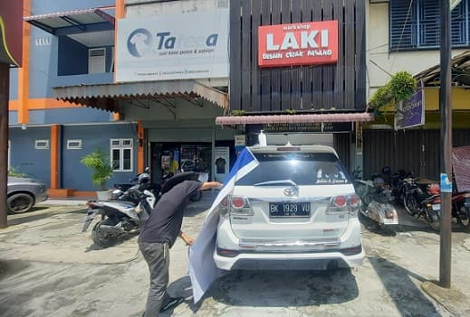 pesanan_baliho_capres_cawapres_masih_sepi_pemilik_advertising_caleg_sisakan_spase_untuk_nomor