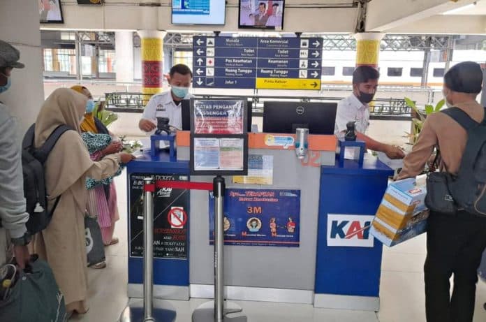 pesanan_tiket_kereta_api_untuk_mudik_masih_tersedia