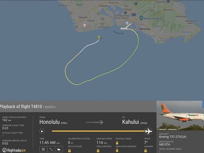 pesawat_kargo_boeing_737_jatuh_di_laut_hawaii