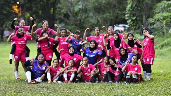 pesepak_bola_wanita_di_medan_berharap_liga_1_putri_kembali_berputar