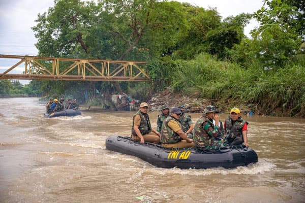 petakan_titik_pembersihan_wali_kota_medan_dan_pangdam_ibb_susuri_sungai_deli