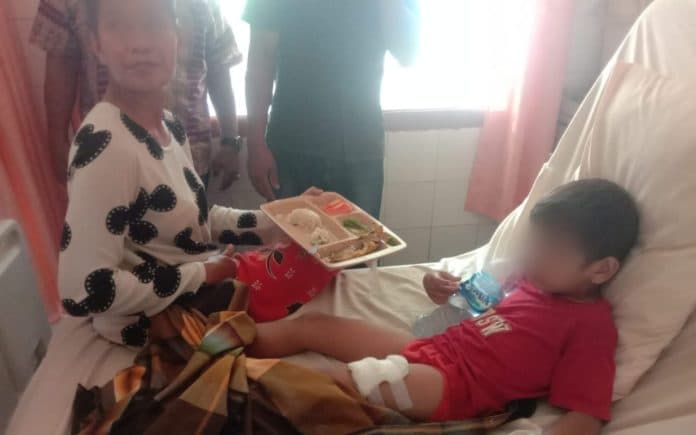 petik_sayur_di_ladang_bocah_5_tahun_terkena_peluru_nyasar