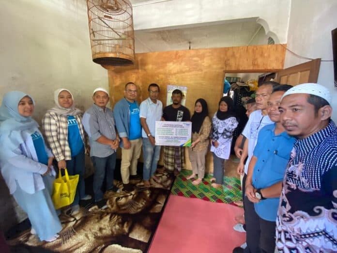 petugas_adhoc_bawaslu_tapsel_meninggal_bpjs_ketenagakerjaan_berikan_santunan_rp2488_juta