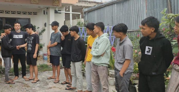 petugas_polres_padangsidimpuan_amankan_kasus_penganiayaan_korban_dan_pelaku_sepakat_berdamai