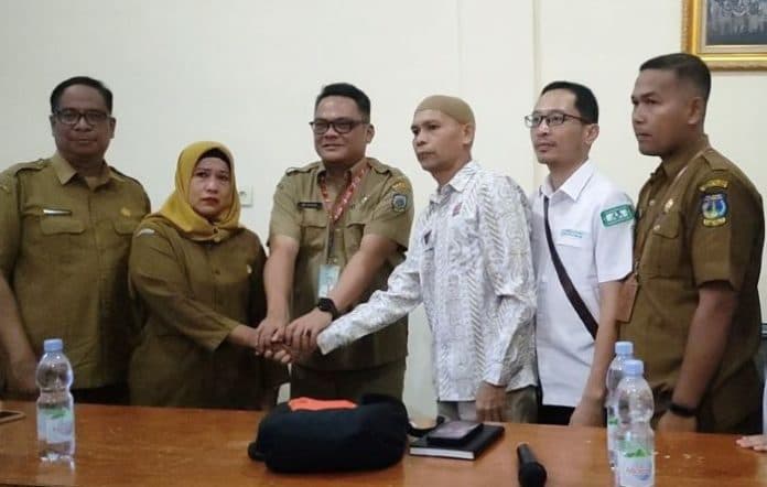 petugas_puskesmas_dan_peserta_jkn_yang_sempat_bertengkar_sepakat_berdamai