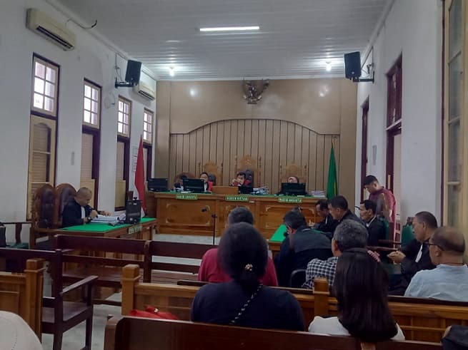 ph_terdakwa_kasus_galvanis_berikan_hasil_kajian_ilmiah_ahli_jaksa_protes_keras