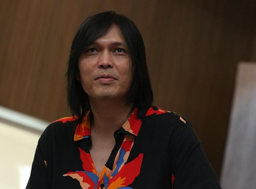 pihak_once_mekel_merasa_diserang_ahmad_dhani_secara_personal