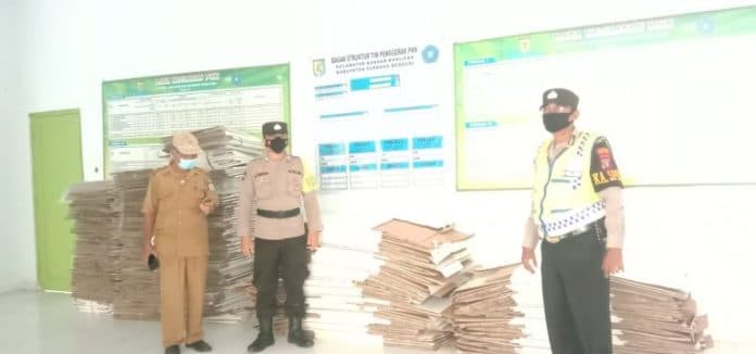 pilkades_serentak_di_sergai_memasuki_tahap_pendistribusian_surat_pemilih