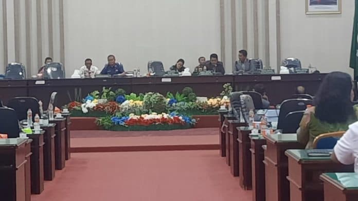 pimpinan_2_perusda_tak_hadiri_paripurna_nasdem_mereka_masih_mitra_dprd_simalungun