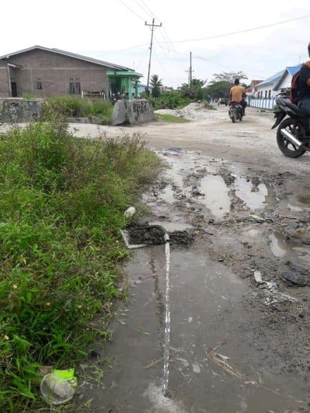 pipa_bocor_pdam_tirta_tanjung_medang_deras_tidak_tanggap