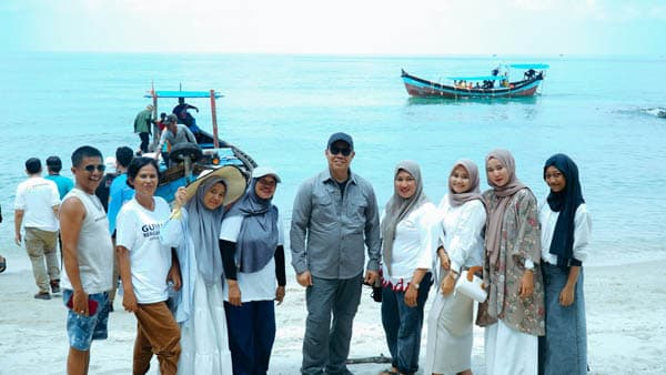 pj_bupati_batu_bara_tinjau_pulau_pandang_dan_salahnama