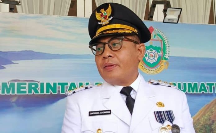 pj_bupati_taput_ingatkan_kades_dan_pns_jangan_berpolitik_praktis