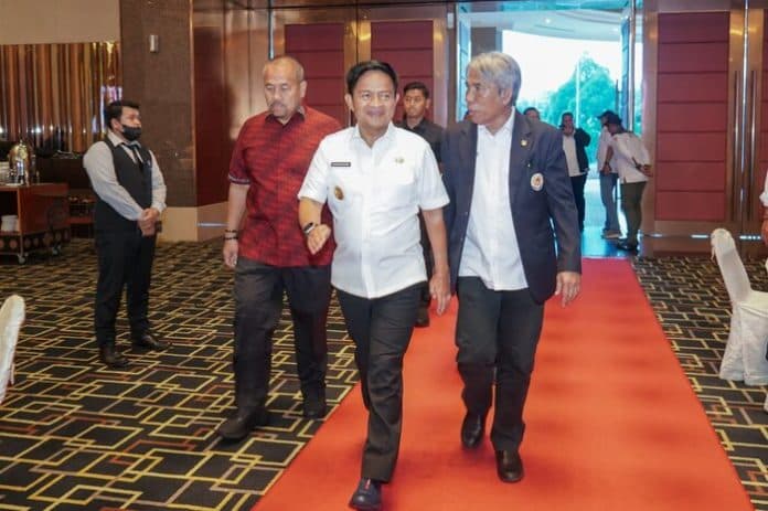 pj_gubernur_dorong_koni_sumut_bangkitkan_semangat_cabor_yang_pasif