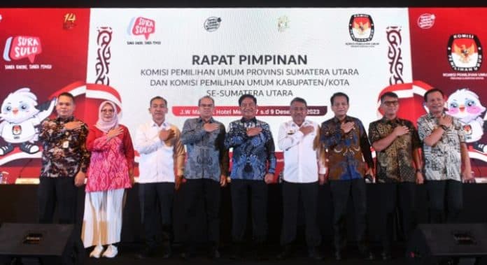 pj_gubernur_dorong_kpu_sumut_tingkatkan_partisipasi_pemilih
