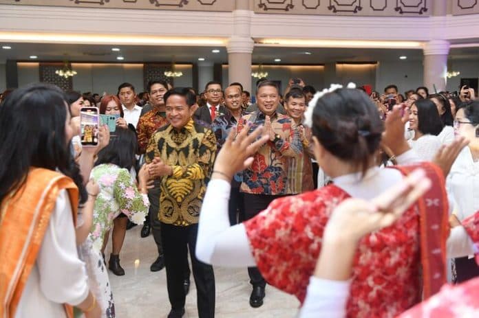 pj_gubernur_sumut_ajak_asn_layani_rakyat_jadi_panggilan_ibadah