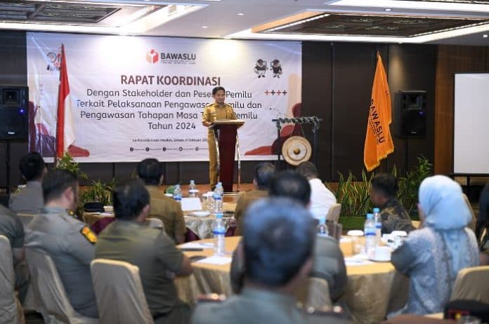 pj_gubernur_sumut_ajak_warga_jaga_kondusifitas_selama_masa_tenang_pemilu_2024