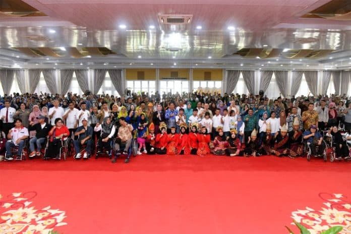 pj_gubernur_sumut_kita_punya_kewajiban_sama_untuk_memberdayakan_disabilitas