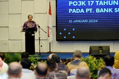 pj_gubsu_minta_bank_sumut_segera_terapkan_peraturan_baru_ojk