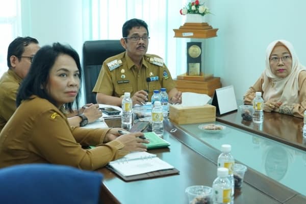 pj_wali_kota_paparkan_program_eco_umkm_untuk_tebing_tinggi_sejahtera