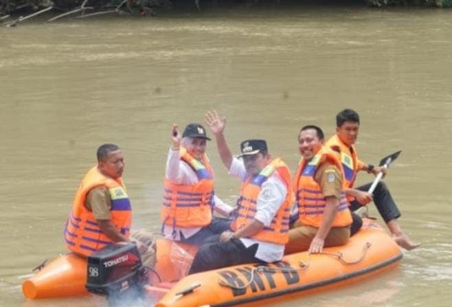 pj_wali_kota_tebing_tinggi_bersama_tkpsda_sumut_survey_sungai_dan_ipa_pdam_tirta_bulian