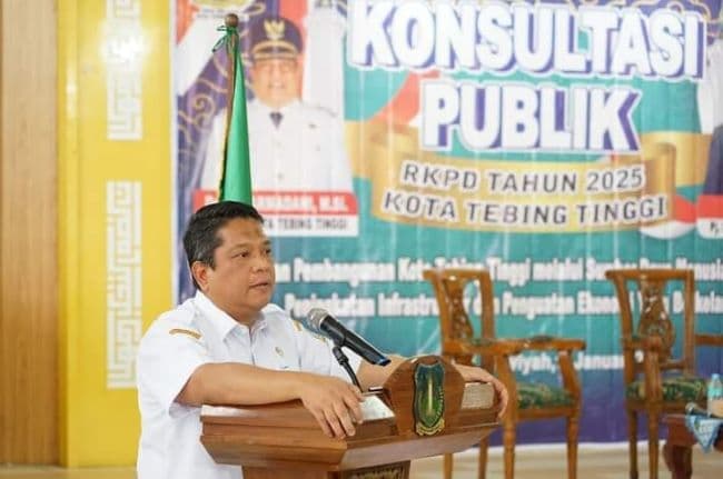 pj_wali_kota_tebing_tinggi_ingatkan_pentingnya_rkpd_bagi_rencana_pembangunan