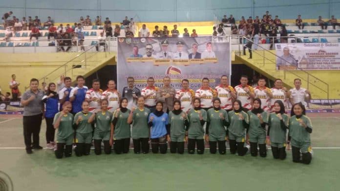 pj_walikota_tebing_tinggi_buka_kejurda_bola_voli_piala_gubsu
