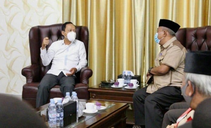 pjs_wali_kota_medan_gerakan_pramuka_harus_ikuti_zaman