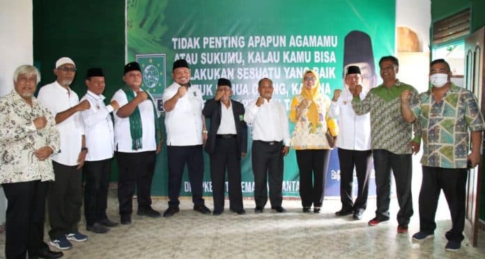 pkb_siantar_gelar_halal_bihalal_dan_resmikan_kantor