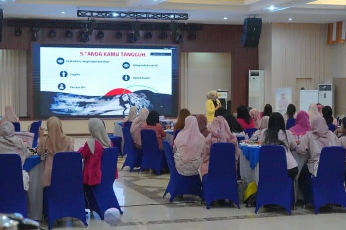 pln_uid_sumut_targetkan_25_persen_perempuan_tempati_posisi_struktural