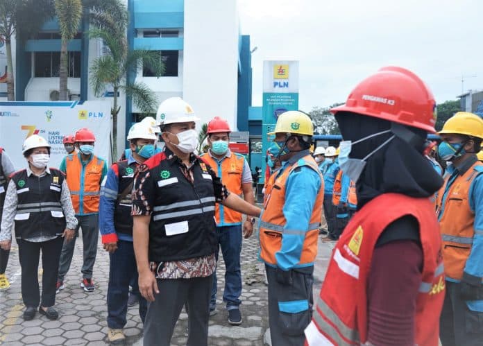 pln_up3_pematangsiantar_siaga_hadapi_perayaan_natal_dan_tahun_baru_2022