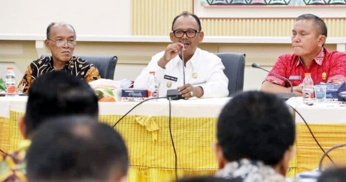 plt_bupati_simalungun_asn_sengaja_ikut_kampanye_bakal_terima_konsekuensi