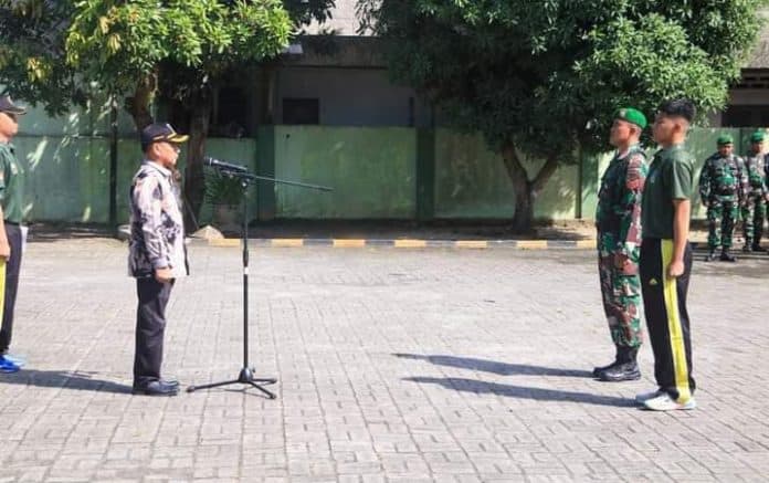 plt_sekda_kota_tebing_tinggi_minta_anak_muda_paham_pentingnya_bela_negara