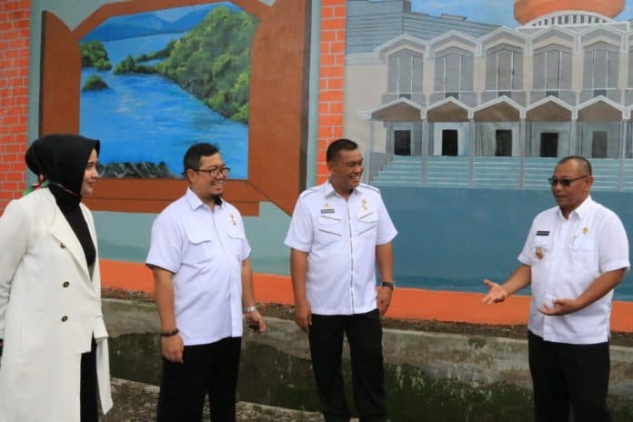 plt_wali_kota_apresiasi_mural_percantik_kota