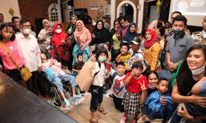 plt_wali_kota_siantar_ajak_masyarakat_berempati_pada_anak_berkebutuhan_khusus