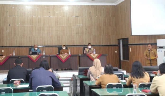 plt_wali_kota_siantar_harapkan_kemitraan_strategis_opd_dan_industri_jasa_keuangan