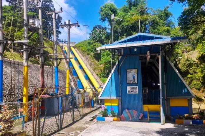 pltmh_hatonduan_mampu_alirkan_listrik_untuk_500_rumah_huni