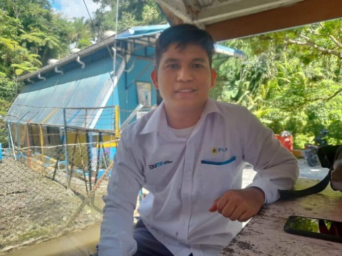pltmh_hatonduhan_hadapi_tantangan_di_musim_hujan_sampah_ganggu_mesin