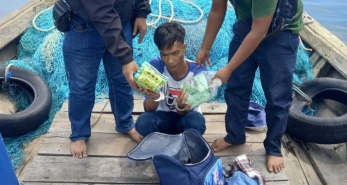 polda_sumut_amankan_2_kilogram_sabu_dari_perairan_tanjung_kumpul_asahan