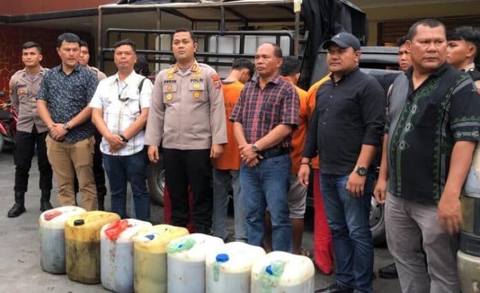 polda_sumut_dan_polres_taput_ringkus_5_pelaku_penyelewengan_bio_solar_bersubsidi
