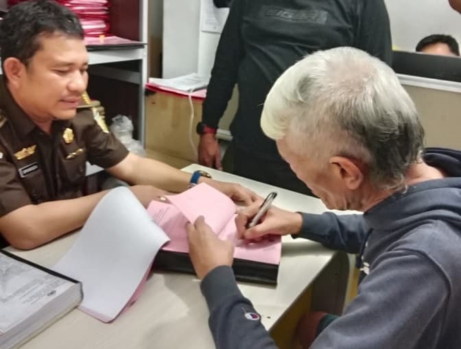 polda_sumut_limpahkan_berkas_perkara_suami_wakil_bupati_labuhanbatu_ke_jaksa