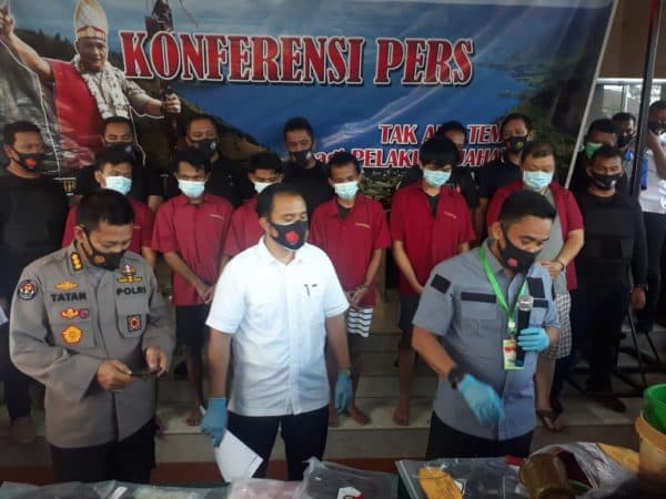 poldasu_buru_tersangka_lain_pembunuh_jeffry_wijaya_alias_asiong