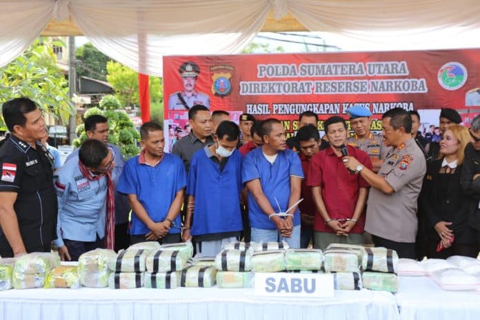poldasu_selamatkan_471911_anak_bangsa_46_kg_sabu_dan_3_ribu_butir_ekstasi_disita