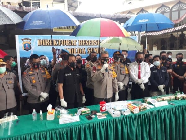 poldasu_tembak_mati_pembawa_sabu_seberat_7_kg