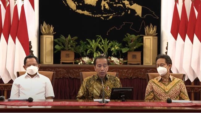 polemik_uu_ciptaker_inkonstitusional_bersyarat_usai_jokowi_teken_perppu