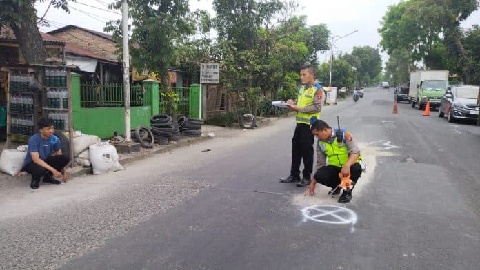 polisi_beberkan_kronologis_tewasnya_pelajar_sma_negeri_5_siantar_yang_tergilas_bus_eldivo