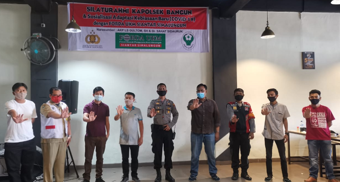 polisi_dan_pelaku_ukm_bahas_narkoba_pungli_dan_akb