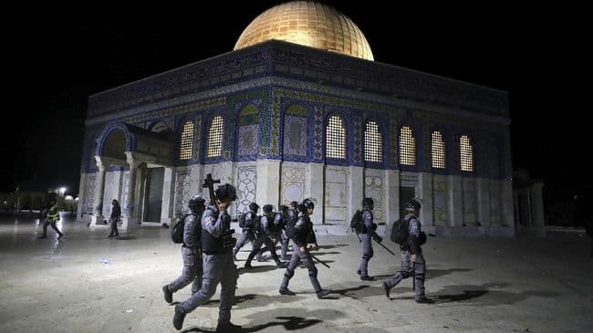 polisi_israel_tembak_mati_wanita_palestina_yang_bawa_pisau