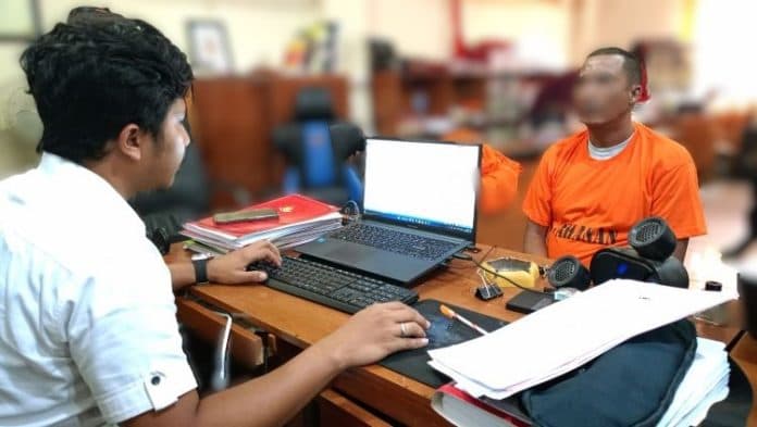 polisi_langkat_lumpuhkan_pelaku_curas_bersenpi_di_lubuk_pakam