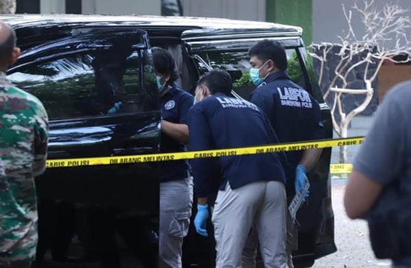 polisi_manado_tembak_kepala_sendiri_di_jakarta_istri_tak_percaya