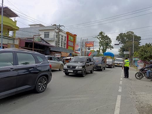 polisi_masih_terapkan_sistem_buka_tutup_di_siantar